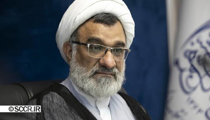 خسروپناه: قریب به اتفاق بانوانی که کشف حجاب کرده‌اند، هیچ لجاجتی با نظام ندارند