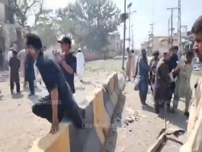 انفجار مسجدی در پاکستان با حداقل ۱۷ کشته