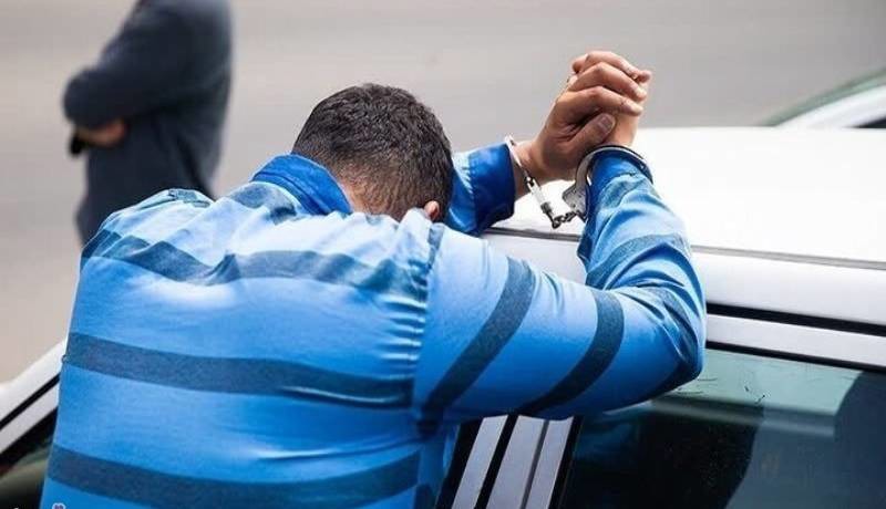 کشف سلاح و مهمات جنگی از مخفیگاه یک قاچاقچی