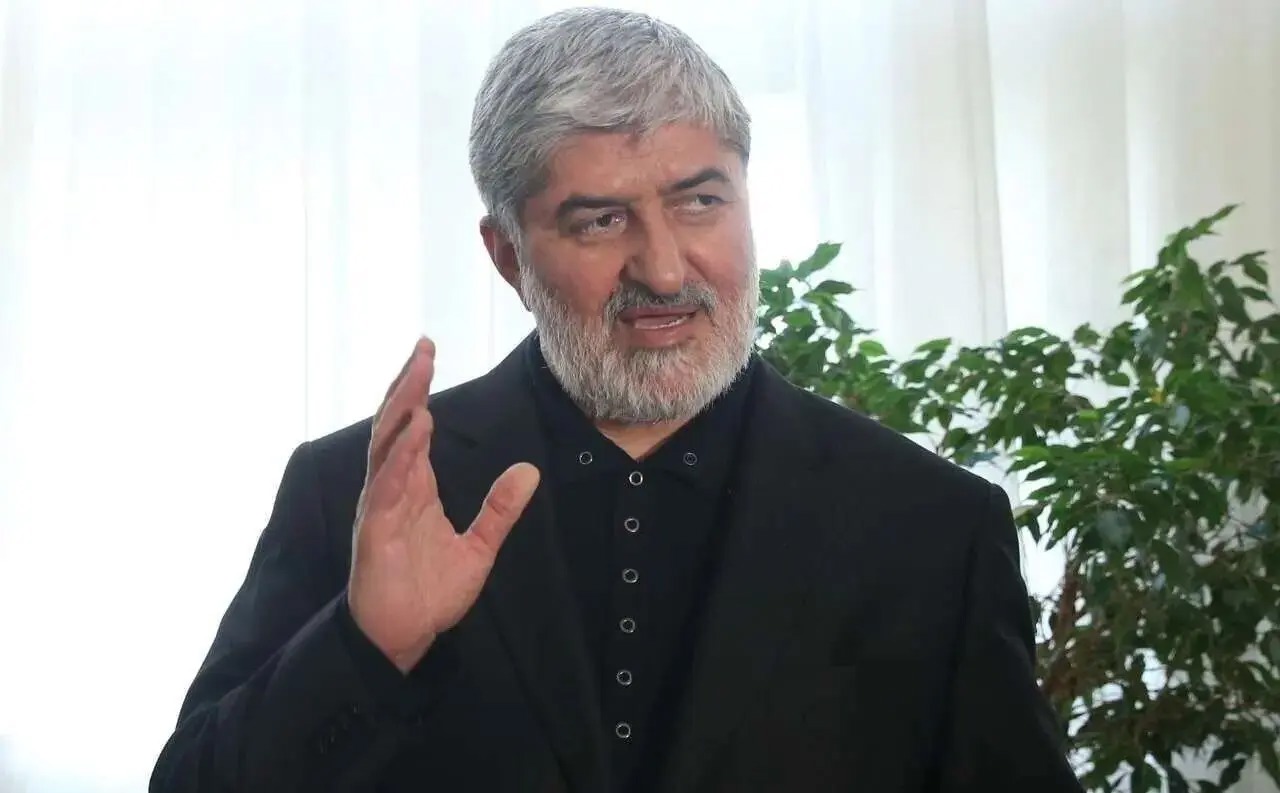 علی مطهری: لاریجانی شبی که به شهادت رسید، مهمان افطار رئیس جمهور بود / ویدئو