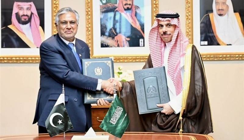 پاکستان و عربستان روادید مقام‌های دیپلماتیک و رسمی را لغو کردند