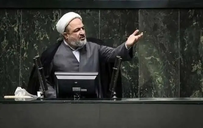 بازنشر تصویری قدیمی از حمید رسایی و تتلو به بهانه اجرای حکم زندان نماینده تهران