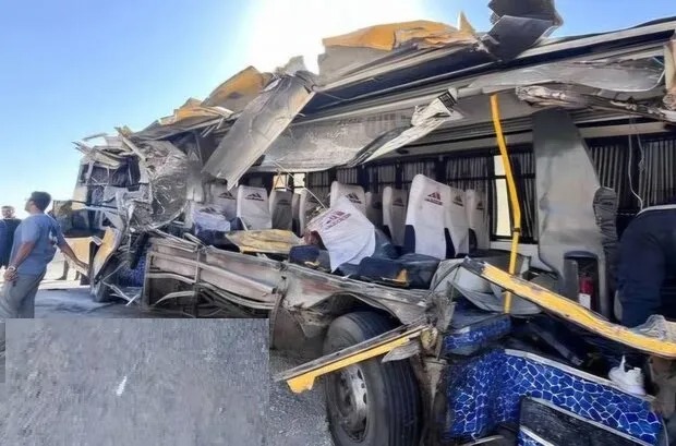 یک سال بی‌نتیجه؛ واکاوی کلاف سردرگم پرونده اتوبوس دانشجویان سمنان