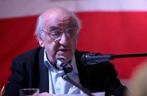 بابک امیرخسروی از ‌پایه‌گذاران اتحاد جمهوی‌خواهان ایران درگذشت