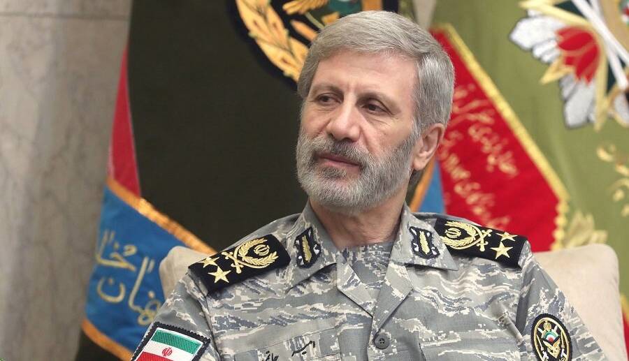 فرمانده کل ارتش: در صورت اشتباه مجدد دشمن، پاسخ کوبنده می‌دهیم