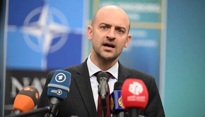 وزیر خارجه فرانسه جواب ترامپ را داد!