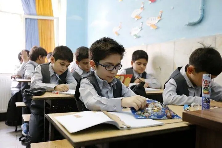 کلیات قانون آموزش هوش مصنوعی در مدارس تصویب شده است