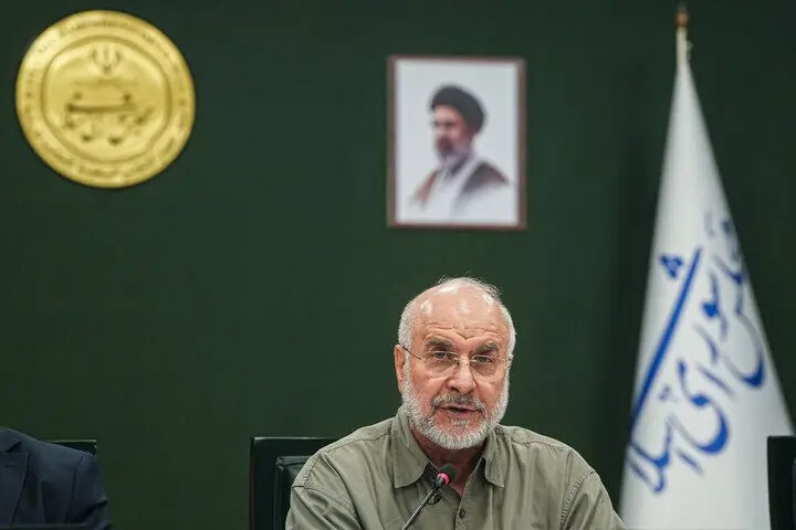 قالیباف: راه‌حل این است که هم بجنگیم و هم مذاکره کنیم/ درباره پیشنهاد آمریکا باید بگویم که آن‌ها باید تنبیه شوند
