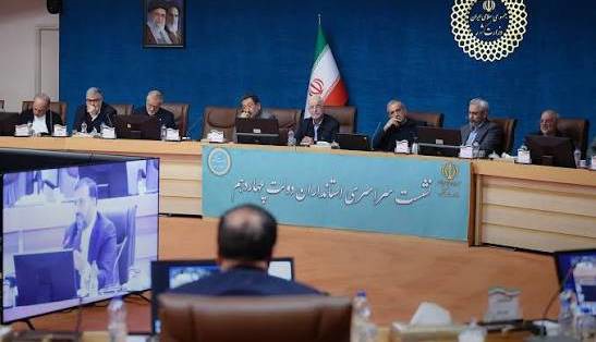 سرمقاله جمهوری اسلامی/ استانداران، با اختیارات چه می‌کنند؟