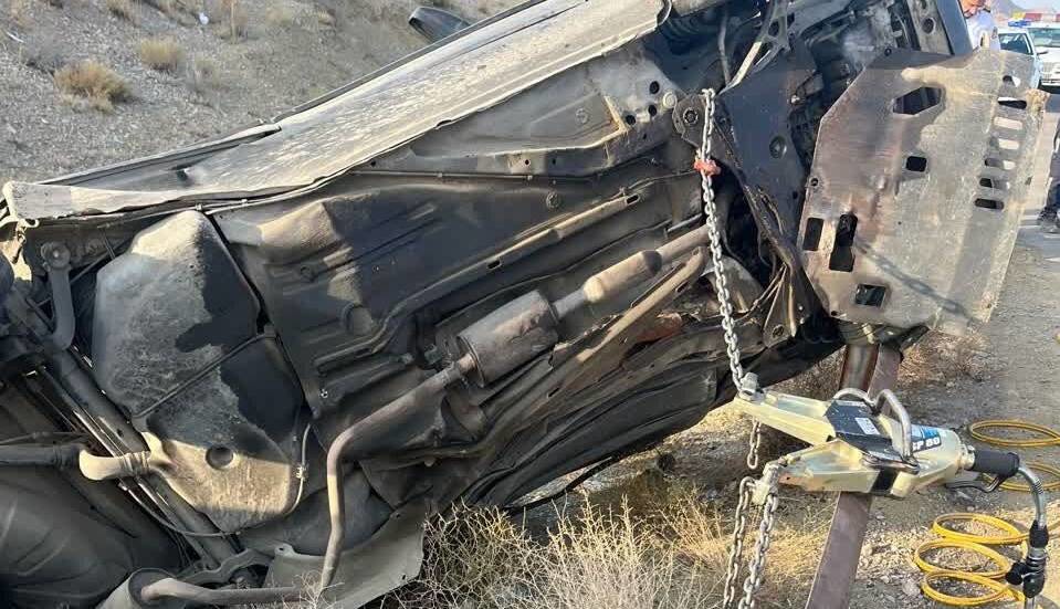 واژگونی مرگبار ۴۰۵ در جاده نظنز با ۲ فوتی